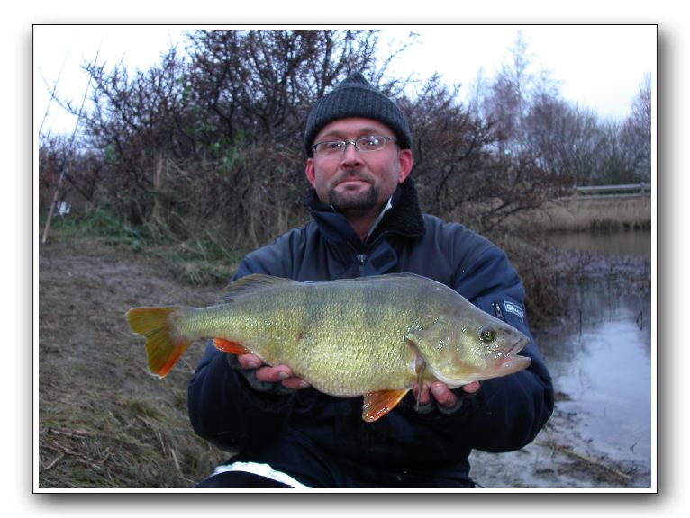 Peter Leerbech med St. Vejle å aborre på 2,075, 49 cm