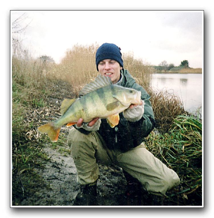 Michael Holm Larsen med Aborre på 2.075 kg