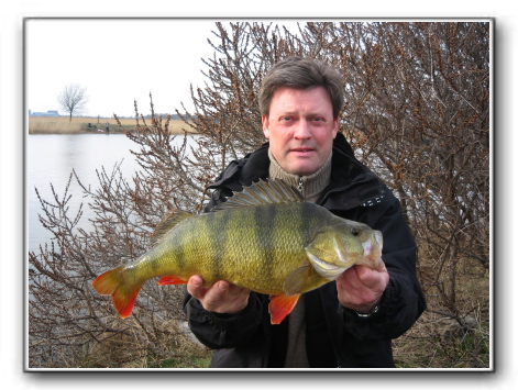 Søren B. Hansen Aborre 2.210 gr.