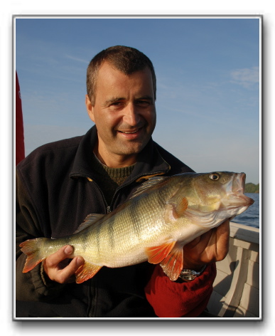 Lars-Bo Christensen med Esrum aborre på 1.560 gr.