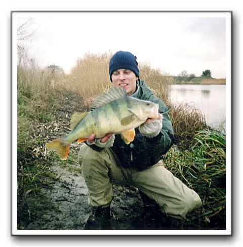 Michael Holm Larsen med Aborre på 2.075 kg