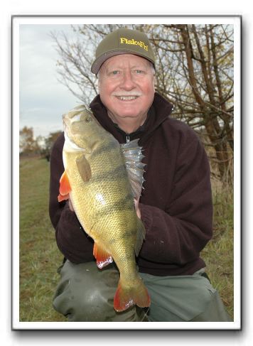 Per B. Larsen med aborre på 2,005 kg og 47,5 cm.